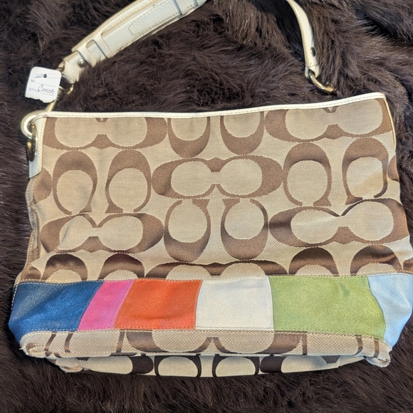 Vintage Coach Patchwork Signature Canvas Shoulder Bag with Multicolor Accent - Picture 2 of 8